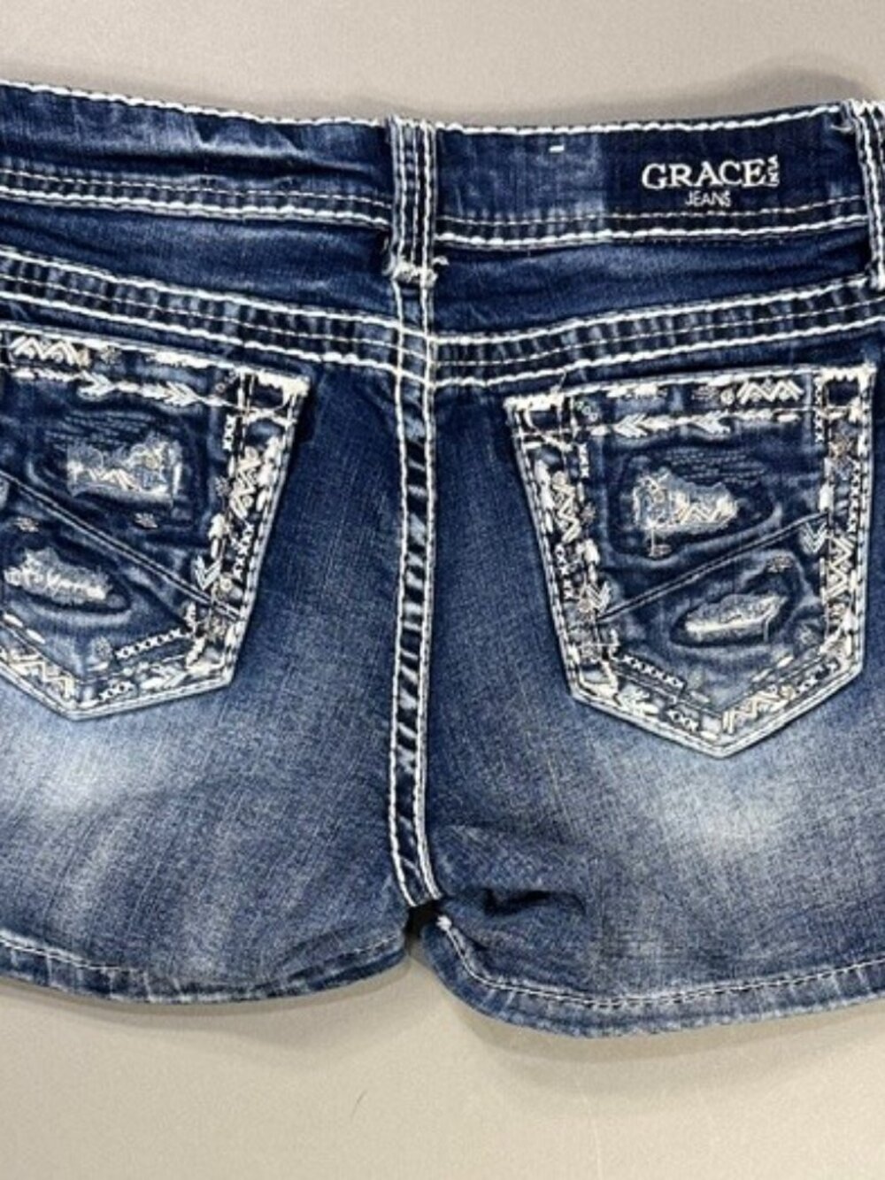 Grace in LA Girls Size 16 Shorts Embellished pocket Blue Denim